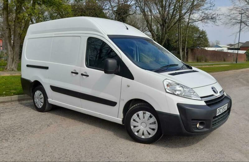 2014 Toyota Proace 120 Van 2.0HDi H2 163hp High Volume/High Roof Van ...