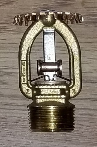 (20) NOS Brass FIRE SPRINKLER HEAD LOT-TY4111 Upright 3/4