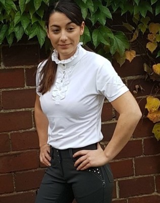 Turnierbluse Turin Daselfo mit Rüsche Turniershirt Damenbluse NEU soko_reitsport