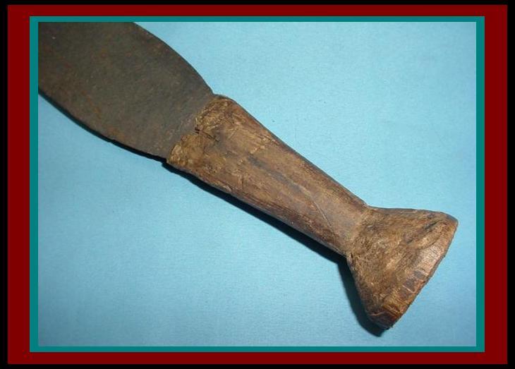 AUTHENTIC Antique AFRICAN KONDA SHORT SWORD w/DOUBLE EDGE Hand Forged IRON BLADE