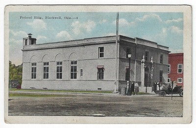 Blackwell, Oklahoma,  Vintage Postcard View of The Federal Building