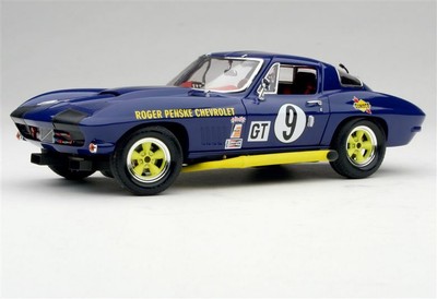 1:18 1966 Penske Corvette Sting Ray MC of 6 PCs. MTB00073 MC