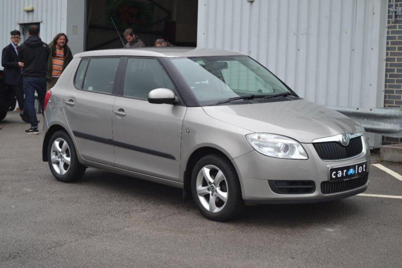 Skoda fabia 2 2009