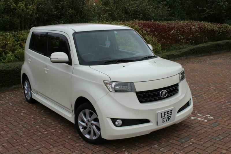 Toyota bb carrozzeria