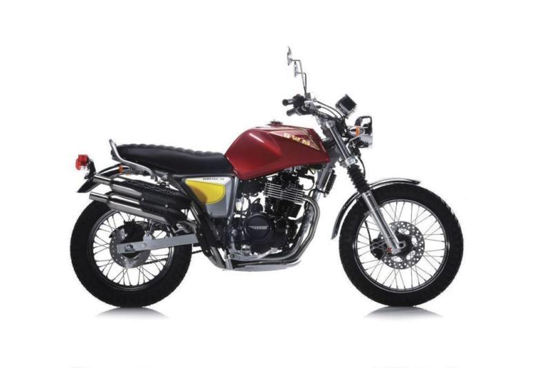 SWM MOTORCYCLES SILVER VASE 440 EURO 4 ABS 445CC 2018 in Bournemouth
