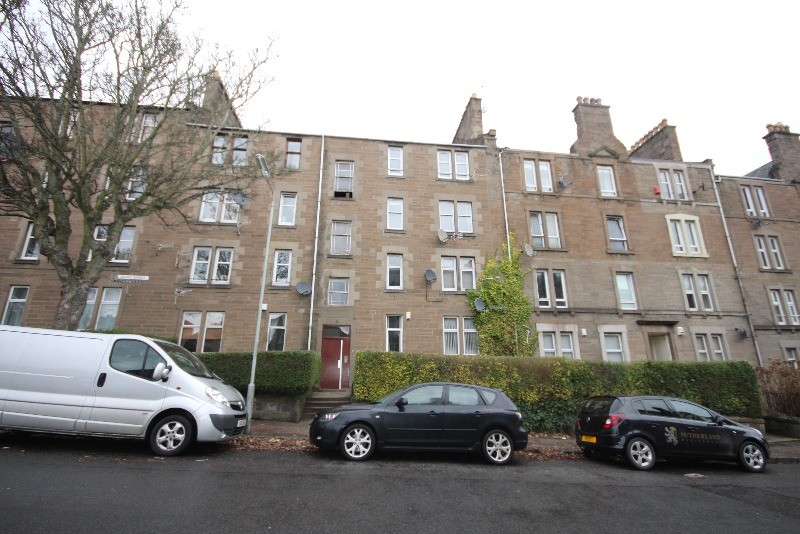 2 bedroom flat in Scott Street, West End, Dundee, DD2 2AL in Dundee