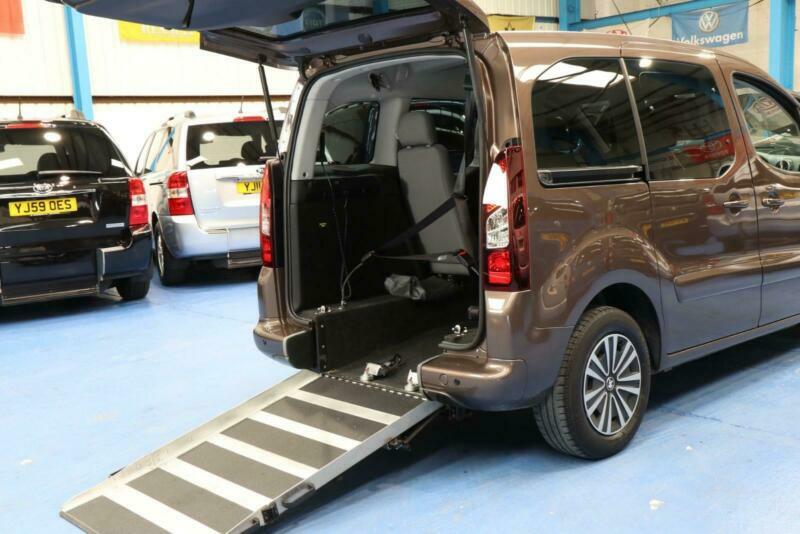 Peugeot Partner PETROL Wheelchair mobility adapted disabled accessible