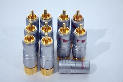 10 PIECES NAKAMICHI GOLD RCA PLUGS WITH SCREW ATTACHMENT