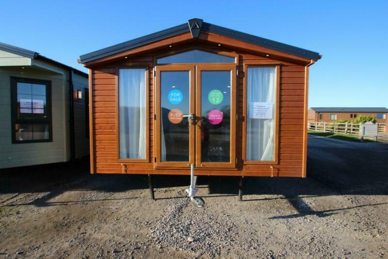 Pinewood Lodge 40x13 2 Bed Log Cabin Mobile Home Annex