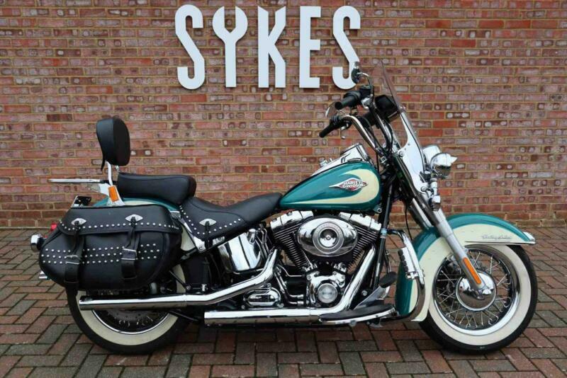 2009 HarleyDavidson FLSTC Heritage Softail Classic in Turquoise and White in Lewes, East