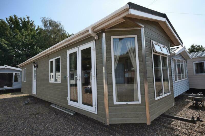 2007 Tingdene Country Lodge 40x12 Mobile Home 2 bed BS3632 Park