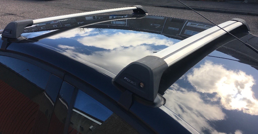 Ford Mondeo Roof Bars in Livingston,