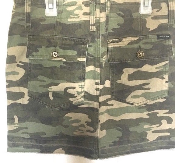 NEW Sanctuary Safari Camo Green Floral Roses Embroidered Mini Skirt Size 25