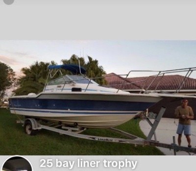 bayliner trophy boat