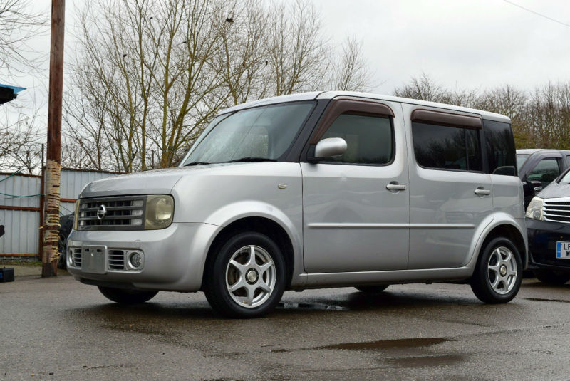 Nissan cube 2006