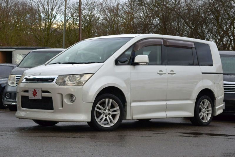 Mitsubishi delica 2007
