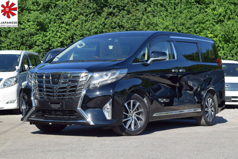 Toyota alphard executive lounge