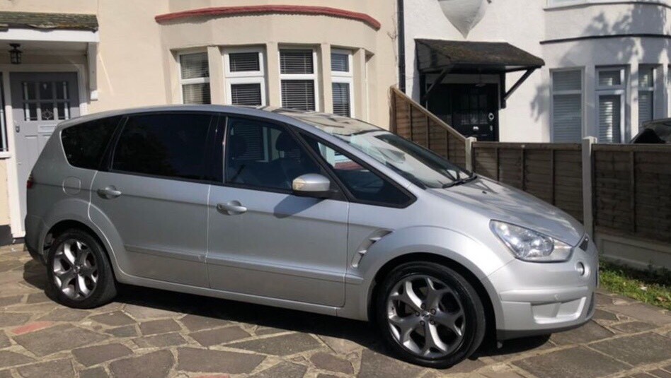 Ford SMax titanium ST 2.5 petrol