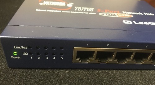 Linksys NH1005 Version 2.2 Fast Ethernet 10/100 5-Port Network Hub & Accessories