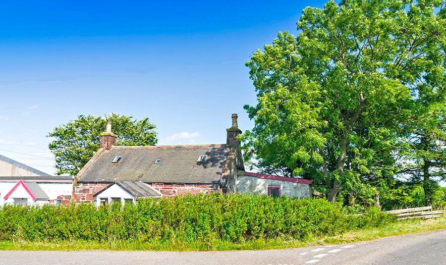 Cottage For Sale in Aberdeenshire, Crudie near Turriff in Turriff