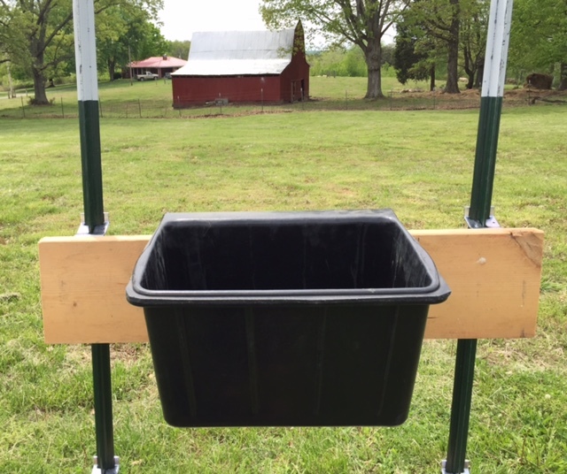 T-Post Bracket 3in (Vertical)  100-Pack