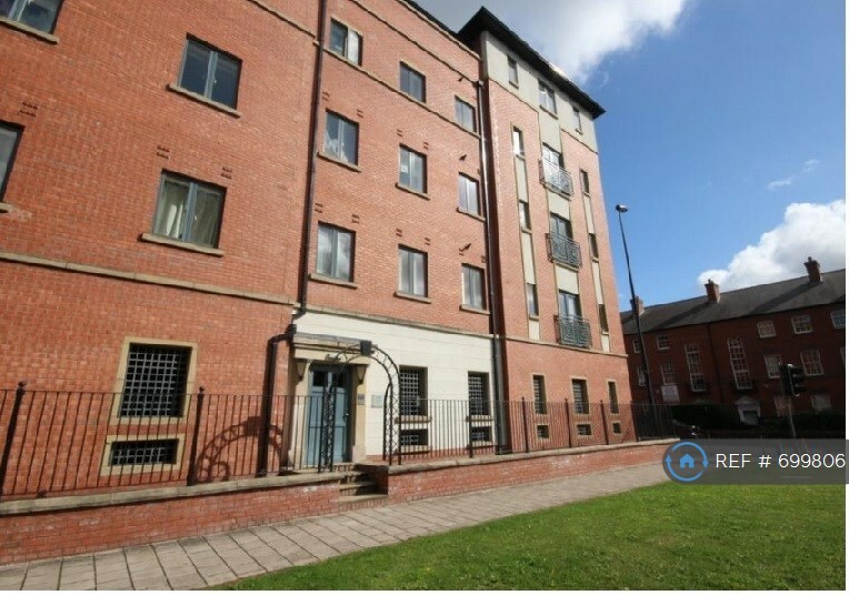 2 bedroom flat in The Square, Chester, CH1 (2 bed) (699806) in Chester, Cheshire Gumtree