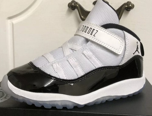 2 Pair Nike Air Jordan 11 Retro Concord & Win Like 82 378040