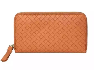 Universal Thread Women's Zip Wallet - 8.25'' x 4.5''  Light Brown