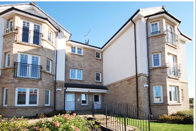 2 bedroom 2 bathroom apartment to rent (unfurnished) in Dunfermline