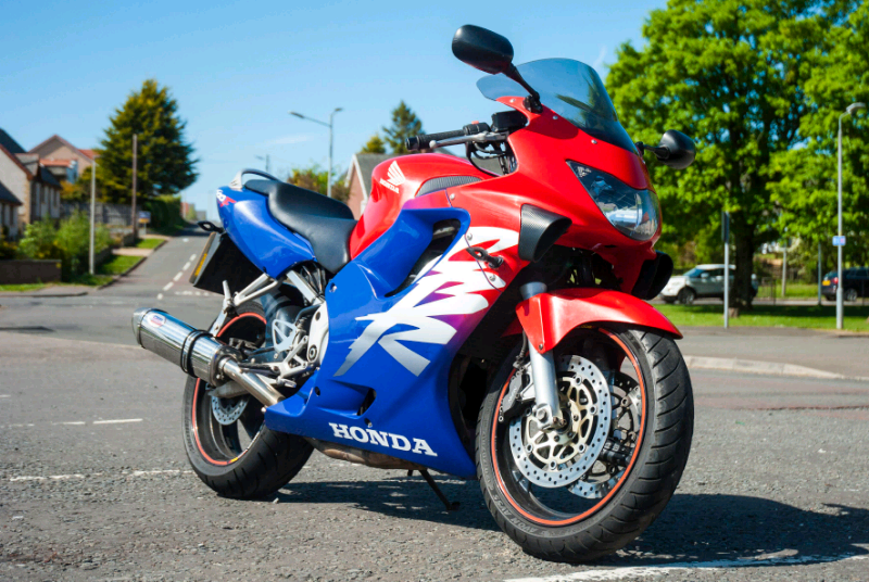 Honda cbr600f4 характеристика