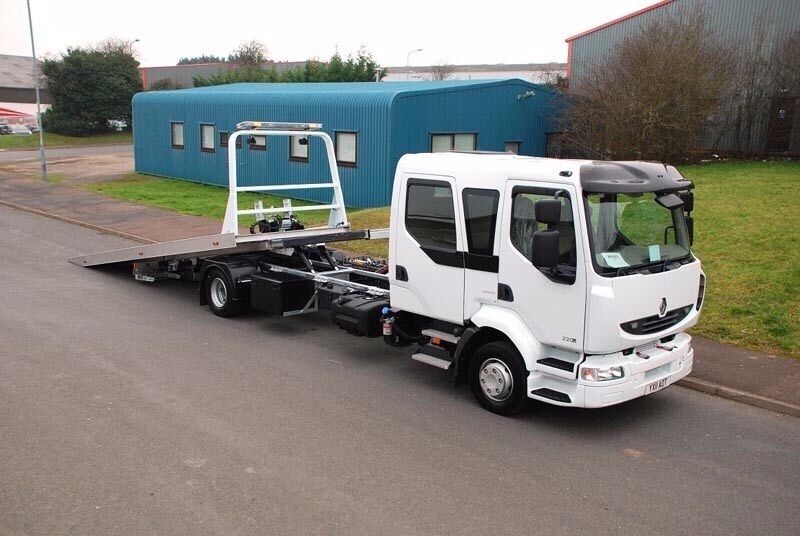 24-7 ILFORD ESSEX & EAST LONDON BREAKDOWN SERVICE VAN & CAR TOWING RECOVERY TRUCKS TOW LONDON CHEAP