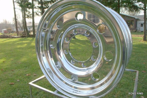 1) NEW ,ALCOA TRAILER 16X7 CLASSIC 8 LUG TRAILER FORGED ALCOA 167041 WHEEL NEWD