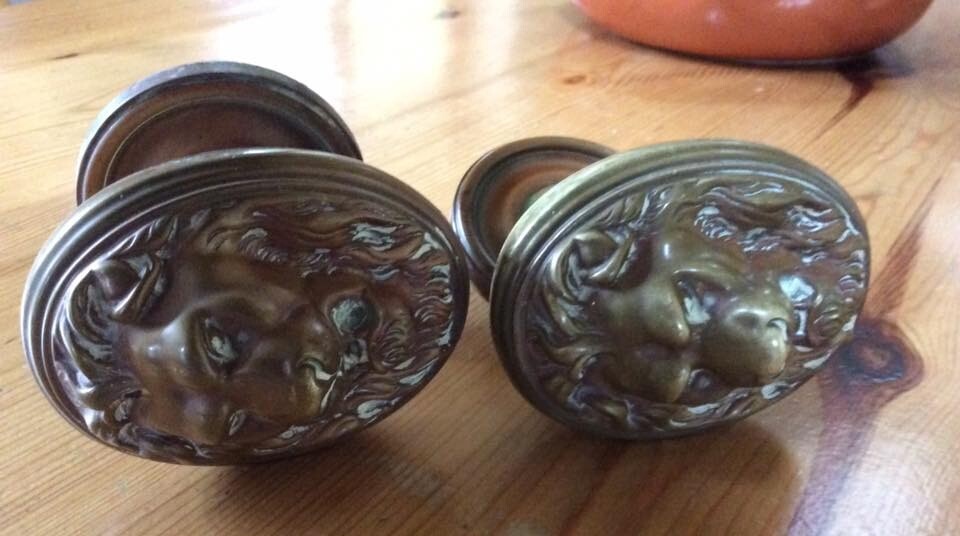 Antique solid brass Lion Head Pull/Door knobs Large 110mm x 80 mm x 120
