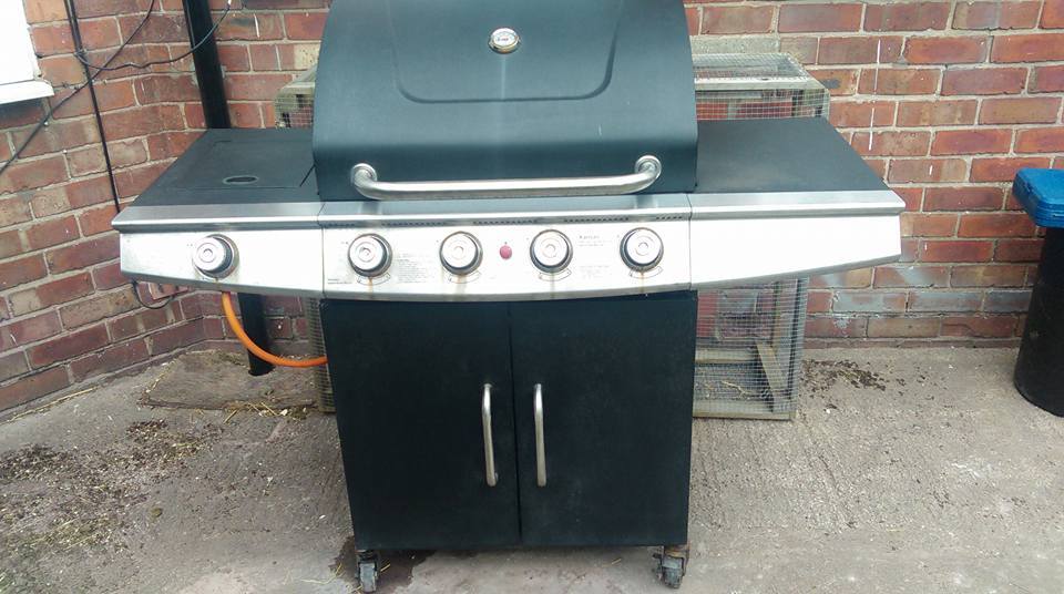 Kansas 4 burner gas BBQ with Gas & tools in Manchester Gumtree