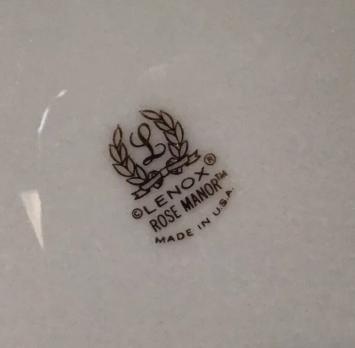 Lenox Manor Rose 10.75” Dinner Plate Metropolitan Pink Roses