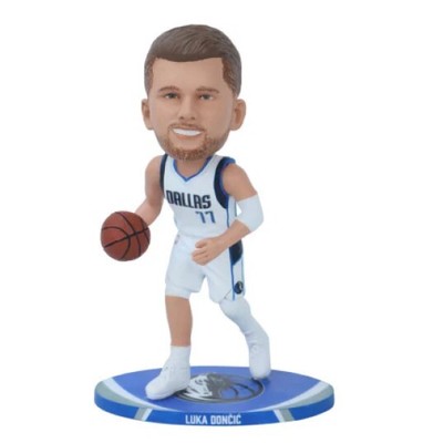 Лука Дончич (Даллас Маверикс), 5-дюймовый болванчик серии Суперзвезда НБА