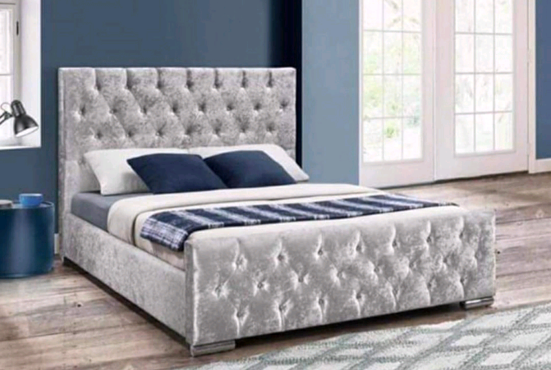 🌟💎 BEDS. NEW 4FT6 DOUBLE DIAMANTE GLITZ CRUSHED VELVET BED FRAME. in