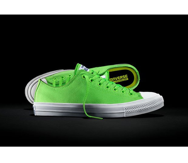 CONVERSE Chuck Taylor All Star II Ox Sneakers - UK 12 - Neon - Excellent - BNIB