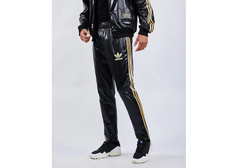 dilemma Calligrapher slinger NEW Black + Gold Shiny Adidas Chile 62 Mens Tracksuit Sweat Pants Trousers  sz MのeBay公認海外通販｜セカイモン