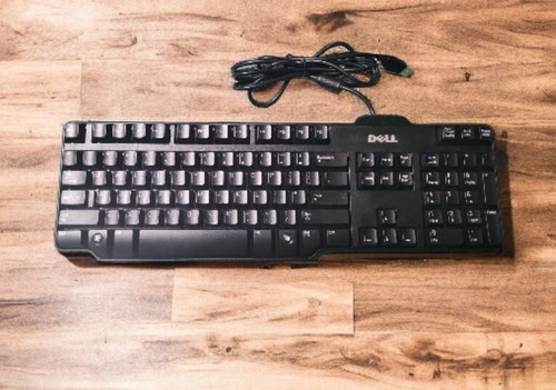 Dell Sk-8115 Black Computer Game Laptop Pc Gaming USB Standa