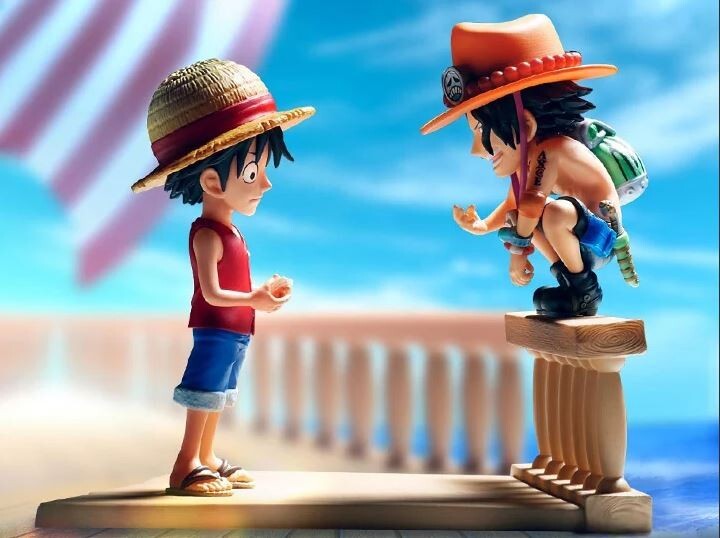Истории из журнала Bandai One Piece Banpresto WCF Манки Ди Луффи и Портгаса Ди Эйса Фигу