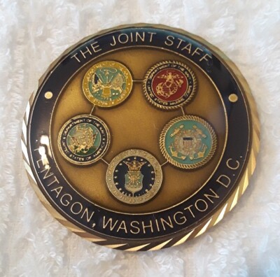 AUTHENTIC JOINT STAFF and PENTAGON WASHINGTON DC JCoS OLD RARE CHALLENGE COIN