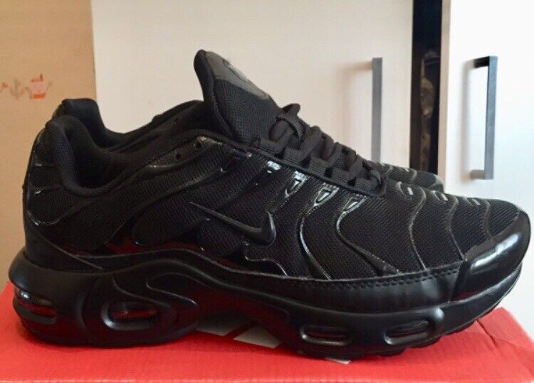 BRAND NEW NIKE AIRMAX TNS PLUS FULL BLACK SIZE 7 ONLY MANS WOMAN KIDS SIZE 7 ONLY B8 | in Aston