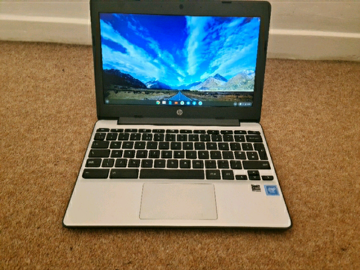 HP 11-v001na 11.6 Inch Chromebook Chrome OS 16GB eMMC 4GB ...