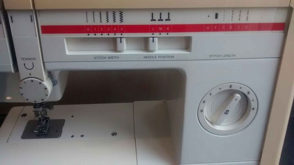 Vintage sewing machine Jones VX810 (Brother) in Salford, Manchester