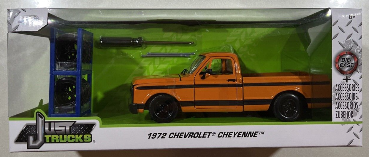 ミニカー 1:24 JUST TRUCKS 1972 Chevy Cheyenne JADA JUST TRUCKS 1972 CHEVY CHEYENNE PICKUP TRUCK 1:24 BLACK