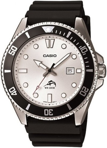 Pre-owned Casio Mdv-106-7av White Casual Sports Watch With Analog Dial Code And Resin Band