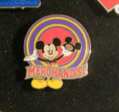 Disney Wdw Cast Member Merchandising Team Set Mickey Merchandise Limited Pinのebay公認海外通販 セカイモン