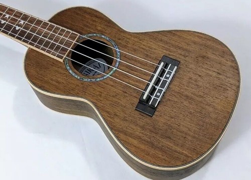LANIKAI CONCERT UKULELE CKCGC - BRAND NEW!