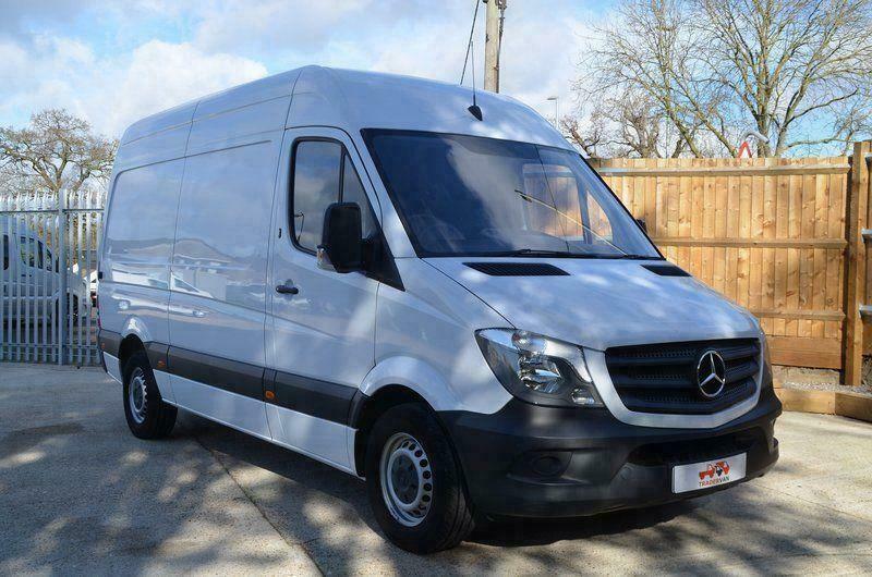 MERCEDESBENZ SPRINTER 2.1 314 CDI Medium Wheel Base High Roof Panel